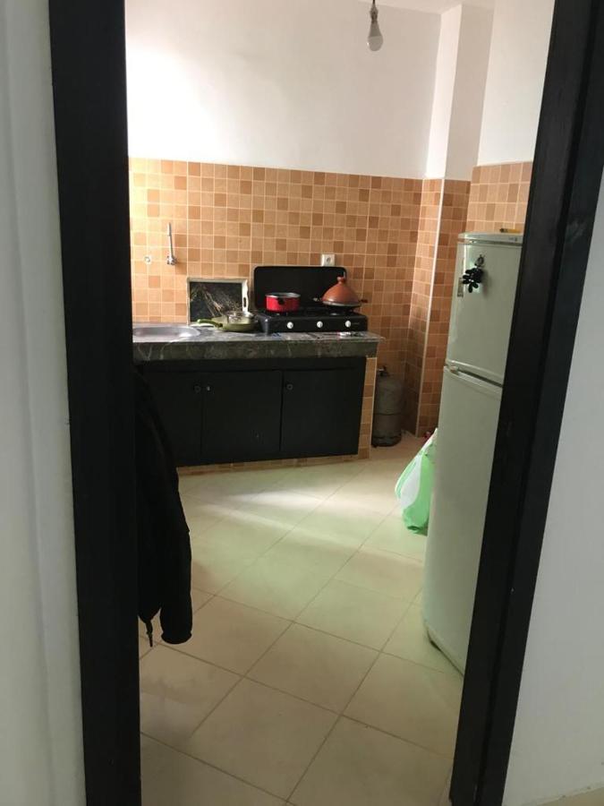 Appartement Familial Proche Aeroport Bab Andalous Tanger Екстериор снимка